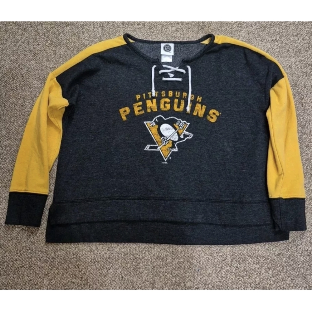 NHL Pittsburgh Penguins Sweater EUC
